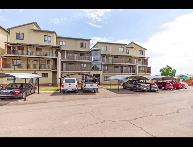 2 BEDROOM APARTMENT BLOCK FOR SALE IN ERAND GARDENS